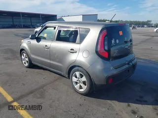 2018 Kia Soul with VIN KNDJN2A28J7520652, listed as a IAAI auction lot 40535089 with 95,369 mi miles. Bid and sale history available at carsss.com. Image 3.