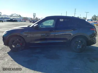 2022 Alfa Romeo Stelvio Ti with VIN ZASPAKBN5N7D24275, listed as a IAAI auction lot 41360975 with 24,668 mi miles. Bid and sale history available at carsss.com. Image 15.