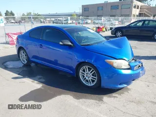 2006 Scion tC with VIN JTKDE167560136252, listed as a IAAI auction lot 42000724 with 168,727 mi miles. Bid and sale history available at carsss.com. Image 1.