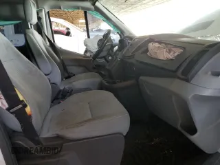 2015 Ford Transit XL z VIN 1FBZX2ZM0FKB26669, wystawiony jako Copart lot #58204715 z przebiegiem 60 156 mil mil oraz Szkoda całkowita • Salvage title. Historia ofert i sprzedaży dostępna na DreamBid. Obrazek 7.