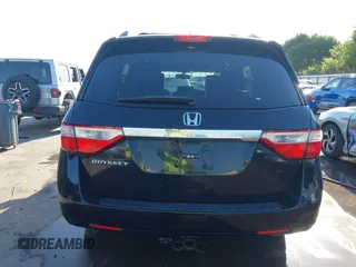2013 Honda Odyssey EX-L with VIN 5FNRL5H6XDB090768, listed as a IAAI auction lot 42008759 with 116,052 mi miles and . Bid and sale history available at carsss.com. Image 19.
