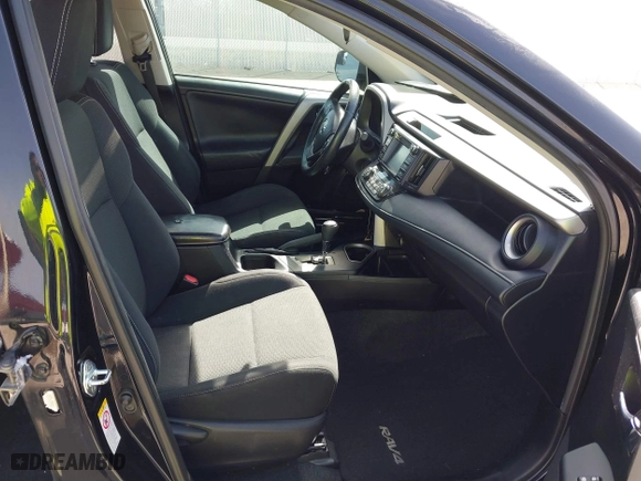 2016 Toyota RAV4 XLE with VIN 2T3WFREV9GW292772, listed as a IAAI auction lot 41727898 with 117,922 mi miles. Bid and sale history available at carsss.com. Image 5.
