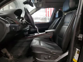 2011 BMW X5 35i z VIN 5UXZV4C52BL743475, wystawiony jako Copart lot #56238615 z przebiegiem 218 738 mil mil oraz Szkoda całkowita • Salvage title. Historia ofert i sprzedaży dostępna na DreamBid. Obrazek 7.
