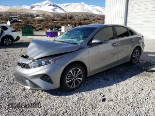 2024 Kia Forte LXS with VIN 3KPF24AD8RE713276, listed as a Copart auction lot 45992225 with 16,888 mi miles and Salvage Title. Bid and sale history available at carsss.com. Image 1.