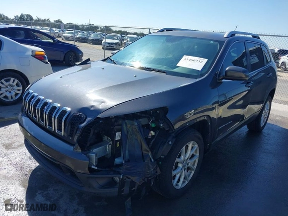 2015 Jeep Cherokee Latitude with VIN 1C4PJLCS3FW566394, listed as a IAAI auction lot 41460732 with NaN miles. Bid and sale history available at carsss.com. Image 6.