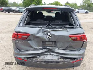 2019 Volkswagen Tiguan S с VIN 3VV1B7AX1KM062009, выставлен на аукционе IAAI как лот 42587119 с пробегом 57 836 миль миль и . История ставок и продаж доступна на DreamBid. Изображение 6.