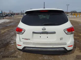 2016 Nissan Pathfinder Platinum with VIN 5N1AR2MM8GC602572, listed as a IAAI auction lot 41619319 with 81,569 mi miles. Bid and sale history available at carsss.com. Image 17.