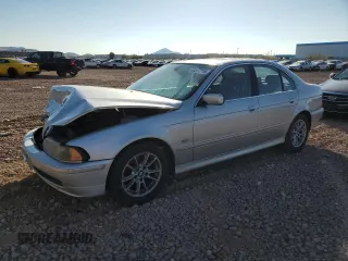 2003 BMW 5 Series 525iA with VIN WBADT43463G030675, listed as a Copart auction lot 43377015 with 121,395 mi miles and Salvage Title. Bid and sale history available at carsss.com. Image 1.