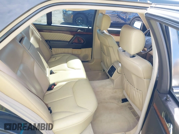 1993 Mercedes-Benz 500 z VIN WDBGA51E5PA138123, wystawiony jako IAAI lot #42012923 z przebiegiem 141 594 mil mil oraz . Historia ofert i sprzedaży dostępna na DreamBid. Obrazek 8.