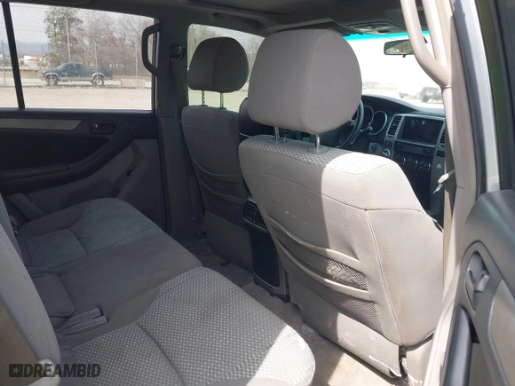 2006 Toyota 4Runner SR5 with VIN JTEBU14R660092764, listed as a IAAI auction lot 41779460 with 258,831 mi miles. Bid and sale history available at carsss.com. Image 8.