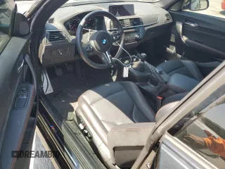 2020 BMW M2 Competition z VIN WBS2U7C00L7E16607, wystawiony jako Copart lot #62466164 z przebiegiem 19 843 mil mil oraz Szkoda całkowita • Salvage title. Historia ofert i sprzedaży dostępna na DreamBid. Obrazek 8.