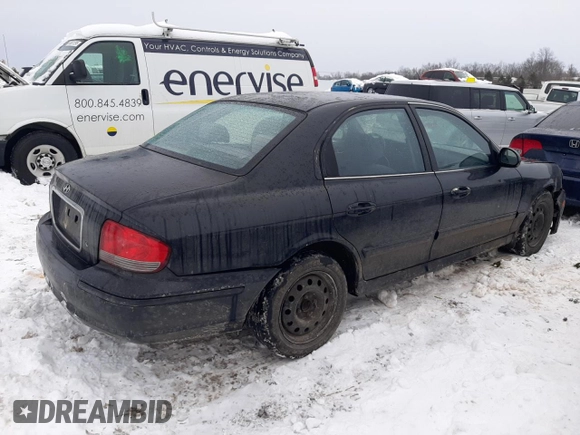 2005 Hyundai Sonata GL with VIN KMHWF25S45A111145, listed as a Copart auction lot 87283834 with 226,338 mi miles and Salvage Title. Bid and sale history available at carsss.com. Image 3.