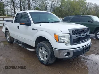 2013 Ford F-150 XL with VIN 1FTEX1EM8DKF20797, listed as a IAAI auction lot 42011857 with 203,872 mi miles and . Bid and sale history available at carsss.com. Image 1.