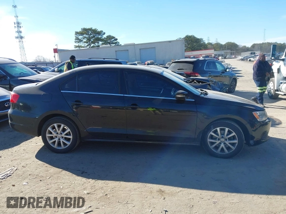 2013 Volkswagen Jetta SE с VIN 3VWDX7AJ4DM298274, выставлен на аукционе IAAI как лот 41444013 с пробегом 111 344 миль миль и . История ставок и продаж доступна на DreamBid. Изображение 13.