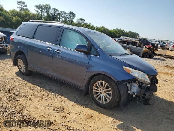2017 Toyota Sienna XLE Auto Access Seat with VIN 5TDYZ3DC7HS789139, listed as a Copart auction lot 53200635 with Not provided miles and Salvage title. Bid and sale history available at DreamBid. Image 4.