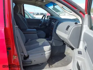 2005 Dodge Durango SLT with VIN 1D4HD48N15F612892, listed as a IAAI auction lot 41828230 with 323,800 mi miles. Bid and sale history available at carsss.com. Image 5.