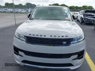 2024 Land Rover Range Rover Sport Dynamic SE z VIN SAL1L9FU7RA180295, wystawiony jako IAAI lot #42350067 z przebiegiem 10 776 mil mil oraz . Historia ofert i sprzedaży dostępna na DreamBid. Obrazek 6.