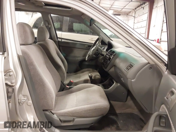 1996 Honda Civic EX with VIN 1HGEJ864XTL053613, listed as a IAAI auction lot 41717526 with 247,022 mi miles. Bid and sale history available at carsss.com. Image 5.