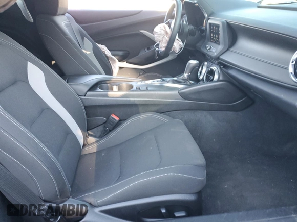 2023 Chevrolet Camaro 1LT z VIN 1G1FB1RSXP0154765, wystawiony jako Copart lot #42333035 z przebiegiem 33 836 mil mil oraz Szkoda całkowita • Salvage title. Historia ofert i sprzedaży dostępna na DreamBid. Obrazek 7.