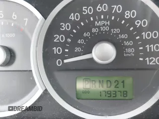 2005 Mercury Mariner Luxury z VIN 4M2CU57135DJ23718, wystawiony jako IAAI lot #42441869 z przebiegiem 179 378 mil mil oraz . Historia ofert i sprzedaży dostępna na DreamBid. Obrazek 15.