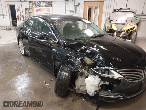 2016 Lincoln MKZ with VIN 3LN6L2J96GR622019, listed as a IAAI auction lot 41366202 with 149,144 mi miles and . Bid and sale history available at DreamBid. Image 6.