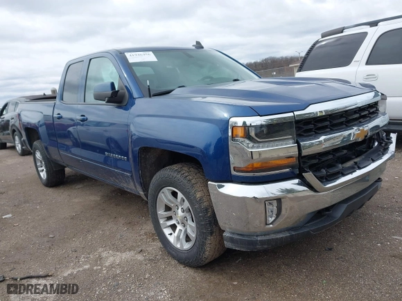 2018 Chevrolet Silverado 1500 LT with VIN 1GCVKRECXJZ101146, listed as a IAAI auction lot 41946456 with 128,291 mi miles. Bid and sale history available at carsss.com. Image 1.