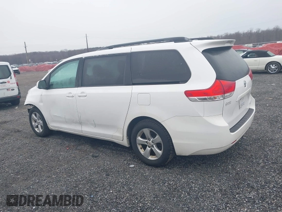2012 Toyota Sienna LE AAS с VIN 5TDKK3DC3CS222218, выставлен на аукционе IAAI как лот 41535304 с пробегом 219 772 миль миль и . История ставок и продаж доступна на DreamBid. Изображение 14.