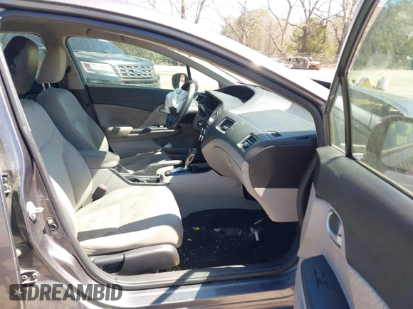 2015 Honda Civic Sedan LX with VIN 19XFB2F57FE030308, listed as a IAAI auction lot 41858216 with 190,293 mi miles. Bid and sale history available at carsss.com. Image 5.