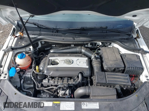 2016 Volkswagen CC Sport with VIN WVWBP7AN2GE500522, listed as a IAAI auction lot 41518541 with 43,539 mi miles. Bid and sale history available at carsss.com. Image 10.