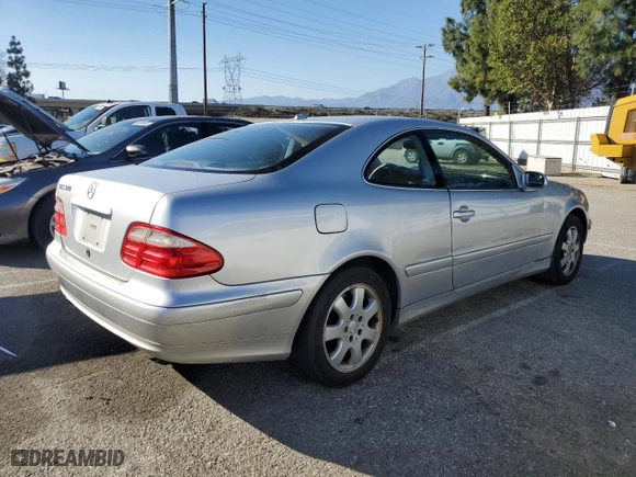 2001 Mercedes-Benz CLK-Class with VIN WDBLJ65G91T082683, listed as a Copart auction lot 45947025 with 0 mi miles and Salvage Title. Bid and sale history available at carsss.com. Image 3.