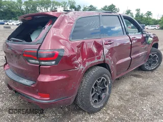2016 Jeep Grand Cherokee Overland with VIN 1C4RJFCG0GC406160, listed as a IAAI auction lot 42716239 with 95,420 mi miles and . Bid and sale history available at DreamBid. Image 4.