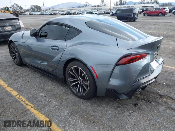 2021 Toyota Supra 2.0 with VIN WZ1DB2C07MW039661, listed as a IAAI auction lot 41331765 with Not provided miles and . Bid and sale history available at DreamBid. Image 3.