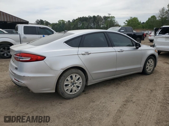 2019 Ford Fusion S with VIN 3FA6P0G70KR267348, listed as a Copart auction lot 50977645 with 83,507 mi miles and Salvage Title. Bid and sale history available at DreamBid. Image 3.