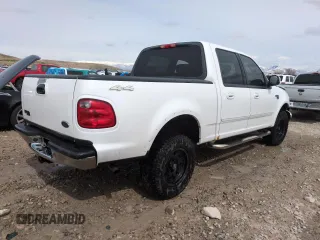 2003 Ford F-150 XLT with VIN 1FTRW08L53KB67497, listed as a Copart auction lot 50015505 with 190,242 mi miles and Salvage Title. Bid and sale history available at carsss.com. Image 3.