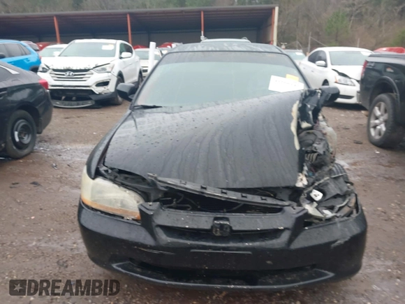2002 Honda Accord LX with VIN 1HGCG56422A010978, listed as a IAAI auction lot 41639059 with 386,221 mi miles and . Bid and sale history available at DreamBid. Image 6.