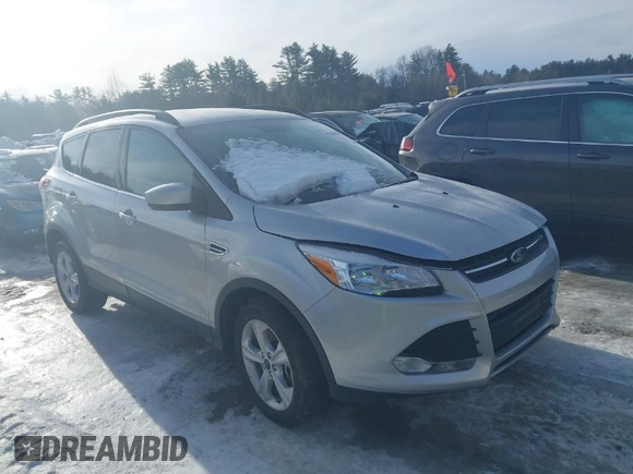 2016 Ford Escape SE with VIN 1FMCU9G98GUB50785, listed as a IAAI auction lot 41640899 with 1 mi miles. Bid and sale history available at carsss.com. Image 1.