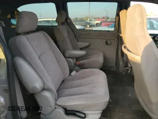 2003 Dodge Caravan Sport with VIN 2D4GP44R03R303142, listed as a Copart auction lot 78234064 with 177,799 mi miles and Salvage Title. Bid and sale history available at carsss.com. Image 11.