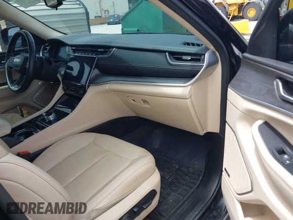 2022 Jeep Grand Cherokee Limited with VIN 1C4RJKBG6N8504491, listed as a IAAI auction lot 42740915 with 66,395 mi miles and . Bid and sale history available at DreamBid. Image 5.