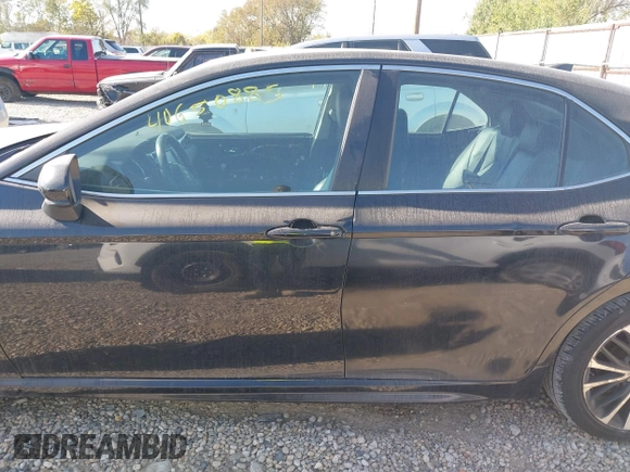 2019 Toyota Camry LE z VIN 4T1B11HK1KU686574, wystawiony jako IAAI lot #40650885 z przebiegiem 112 269 mil mil oraz . Historia ofert i sprzedaży dostępna na DreamBid. Obrazek 15.