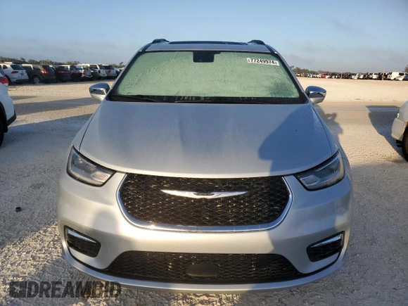 2022 Chrysler Pacifica Limited with VIN 2C4RC3GG4NR175206, listed as a Copart auction lot 77249974 with Not provided miles and Salvage title. Bid and sale history available at DreamBid. Image 5.