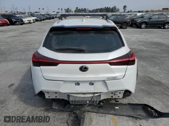 2019 Lexus UX 200 z VIN JTHY3JBH6K2014719, wystawiony jako Copart lot #59621285 z przebiegiem 75 685 mil mil oraz Szkoda całkowita • Salvage title. Historia ofert i sprzedaży dostępna na DreamBid. Obrazek 6.
