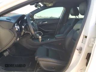 2019 Mercedes-Benz GLA 250 z VIN WDCTG4EB5KJ574983, wystawiony jako Copart lot #52256845 z przebiegiem 64 381 mil mil oraz Szkoda całkowita • Salvage title. Historia ofert i sprzedaży dostępna na DreamBid. Obrazek 7.