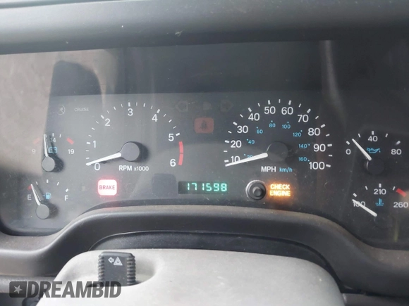 1999 Jeep Wrangler SE z VIN 1J4FY29P7XP479351, wystawiony jako IAAI lot #42797020 z przebiegiem 171 598 mil mil oraz . Historia ofert i sprzedaży dostępna na DreamBid. Obrazek 7.