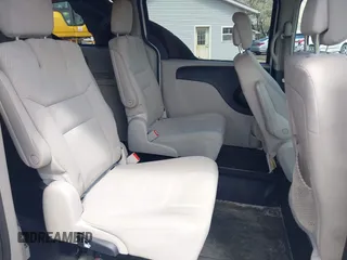 2017 Dodge Grand Caravan SE with VIN 2C7WDGBG3HR828825, listed as a IAAI auction lot 42048885 with 231,690 mi miles and . Bid and sale history available at DreamBid. Image 8.