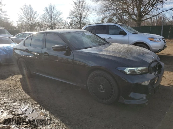 2024 BMW 3 Series M340i xDrive with VIN 3MW49FF03R8E03567, listed as a Copart auction lot 44001675 with 5,988 mi miles and Salvage Title. Bid and sale history available at carsss.com. Image 4.
