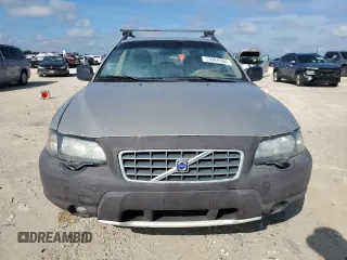 2004 Volvo V70 XC70 with VIN YV1SZ59H841163932, listed as a Copart auction lot 73984504 with 0 mi miles and Non Repairable. Bid and sale history available at carsss.com. Image 5.