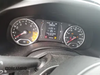 2018 Jeep Renegade Latitude z VIN ZACCJBBB2JPH28533, wystawiony jako Copart lot #52715455 z przebiegiem 76 516 mil mil oraz Czysty tytuł • Clean title. Historia ofert i sprzedaży dostępna na DreamBid. Obrazek 9.