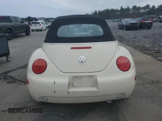 2004 Volkswagen Beetle with VIN 3VWCM21Y34M310399, listed as a Copart auction lot 54648025 with 110,890 mi miles and Clean Title. Bid and sale history available at DreamBid. Image 6.