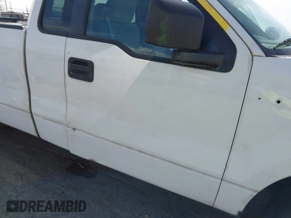 2007 Ford F-150 XL with VIN 1FTRF12W87KC00295, listed as a IAAI auction lot 41894720 with 245,671 mi miles. Bid and sale history available at carsss.com. Image 6.