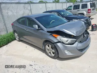 2013 Hyundai Elantra GLS с VIN KMHDH4AE0DU538140, выставлен на аукционе IAAI как лот 42547934 с пробегом 119 431 миль миль и . История ставок и продаж доступна на DreamBid. Изображение 1.